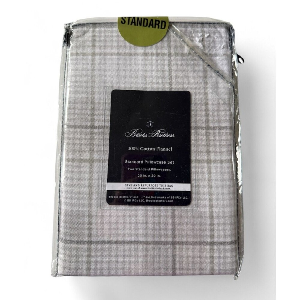 Brooks Brothers Flannel Pillowcases 20x30 Standard Gray White Plaid Set of 2